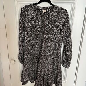 Le Vie Rebecca Taylor Dress black & White Print, Ruffle at bottom. SIZE Small